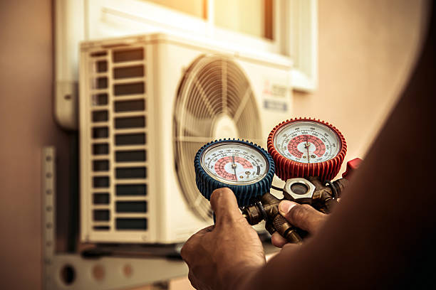 Professional Ac Installation technician working in Weatherford, OK